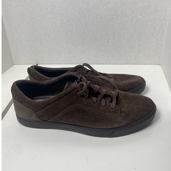 UGG Men's Dark Brown Suede Lace Up Casual Sneaker Size 9 - Picture 3 of 7